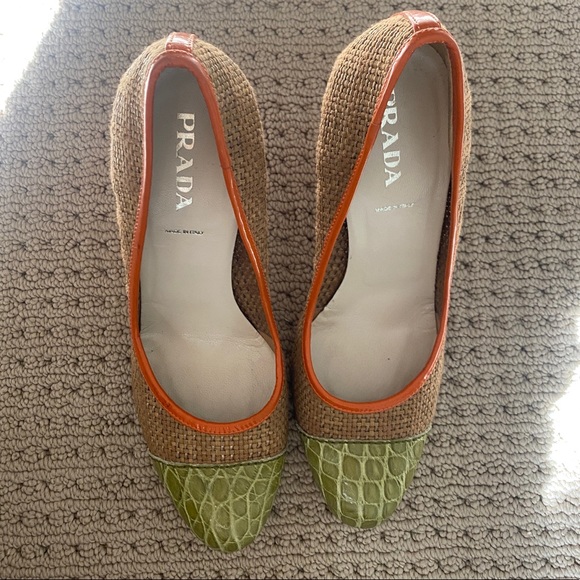 Vintage Prada Pumps - Picture 5 of 7
